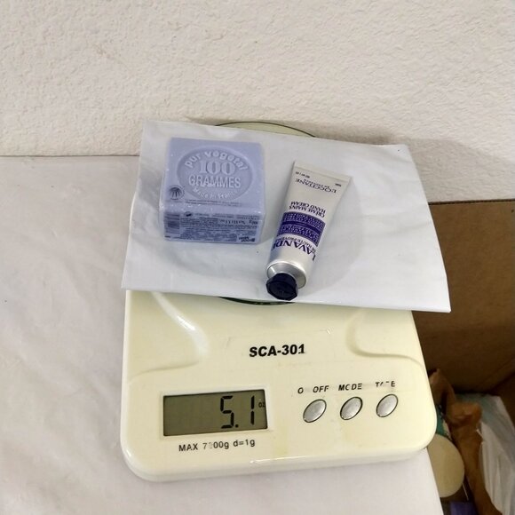 L'Occitane Lavender Hand Cream & Savon Body Soap 30ML X 2 NEW - Picture 5 of 5